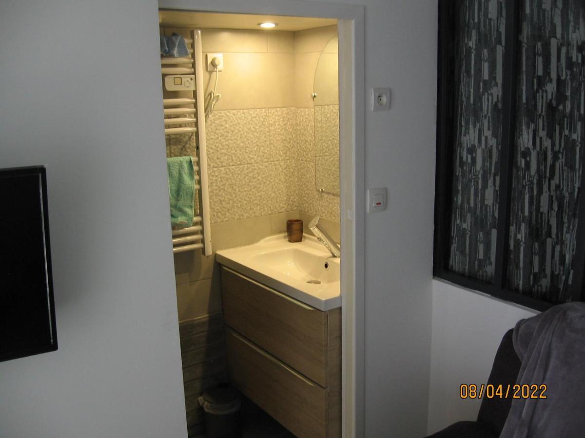 Appartement Avec Chambre En Mezzanine روجناك المظهر الخارجي الصورة